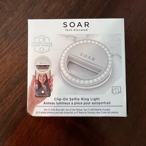 SOAR Clip-On Selfie LED Ring Light - Brand New